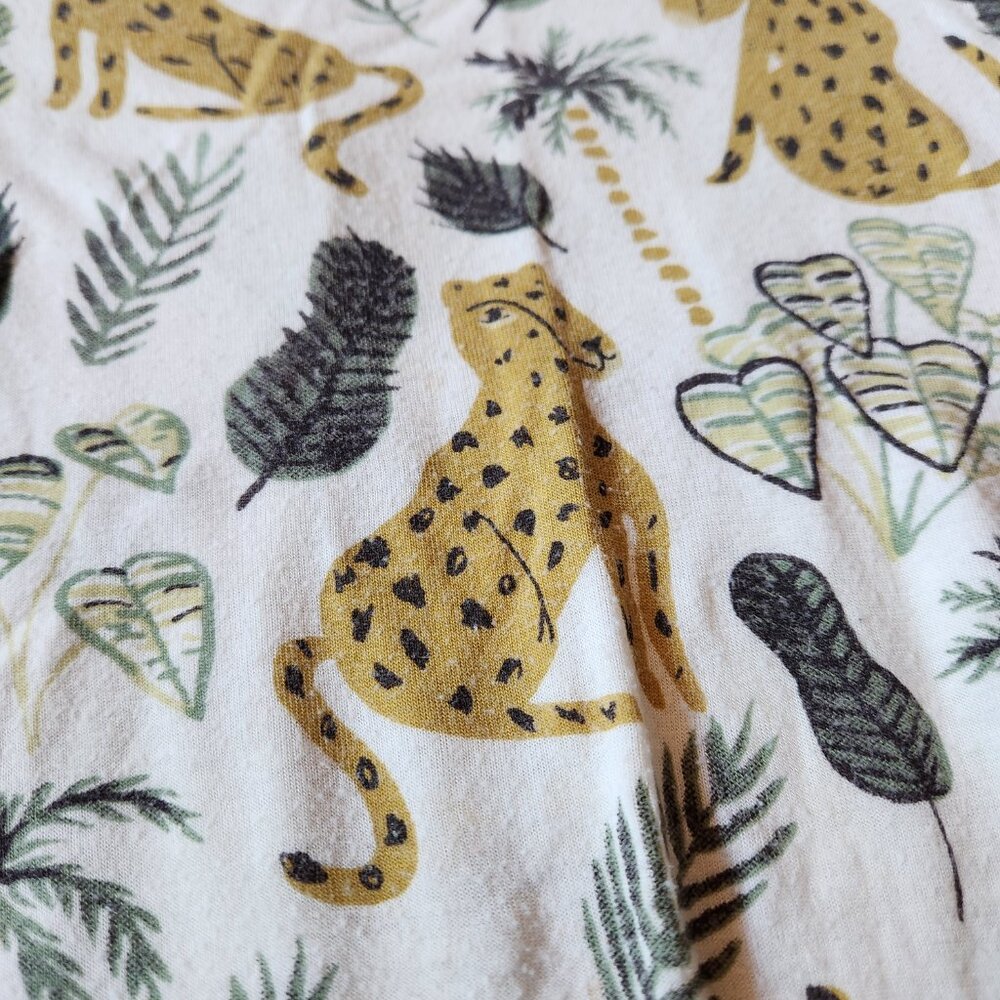 🌻5/$20🌻 Kate Quinn jungle footie pajamas - Picture 3 of 4